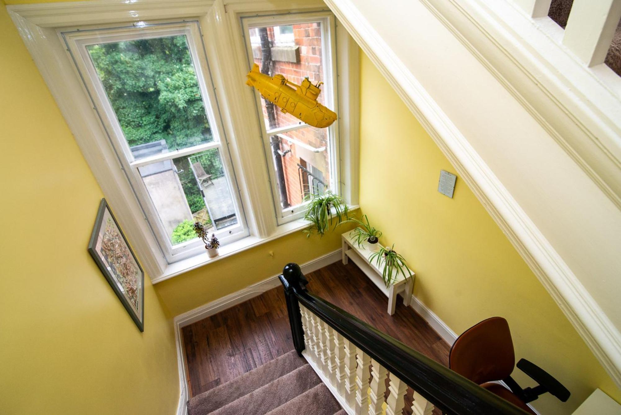 Spacious Retreat With River Views Near Peak District Matlock  Esterno foto
