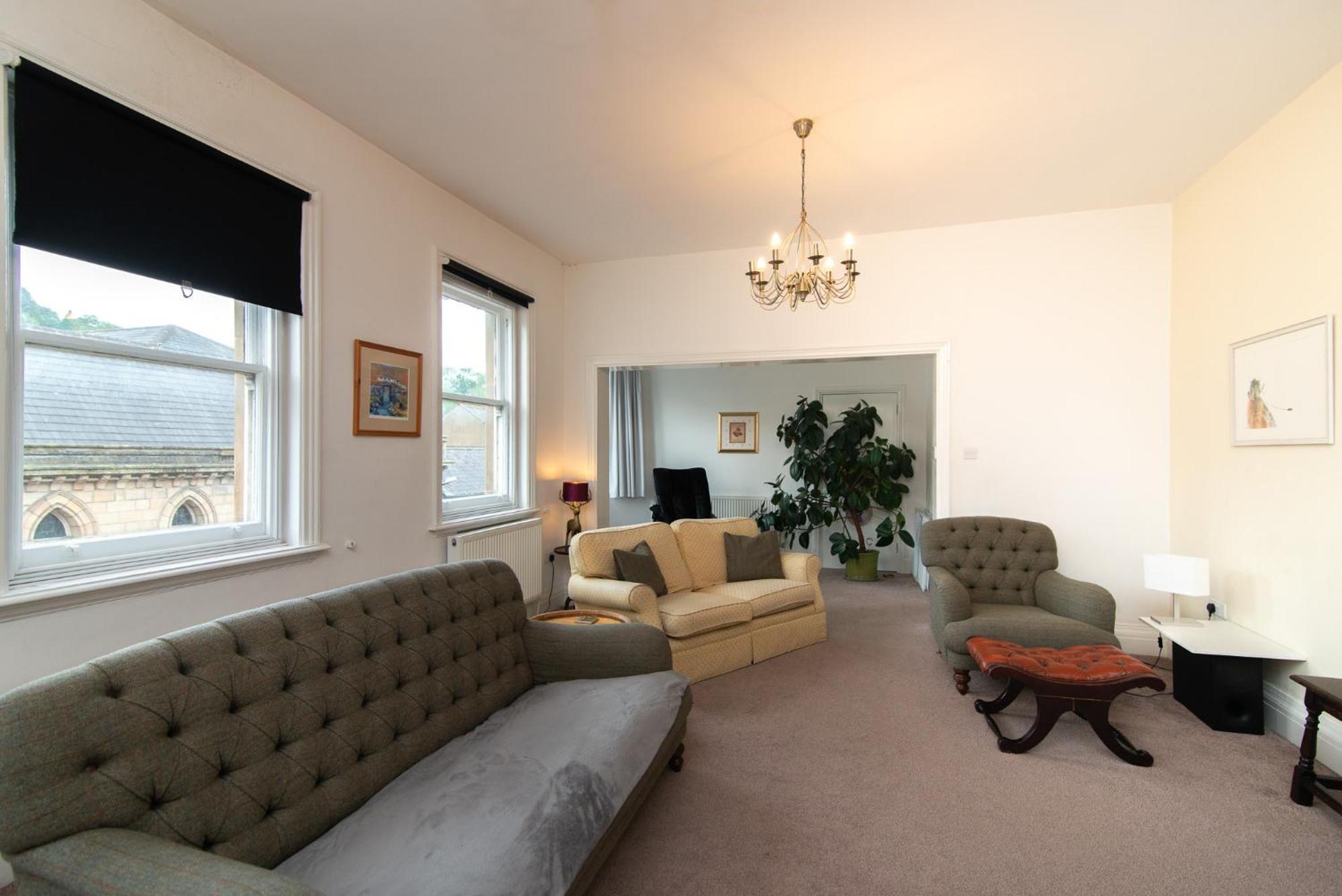 Spacious Retreat With River Views Near Peak District Matlock  Esterno foto